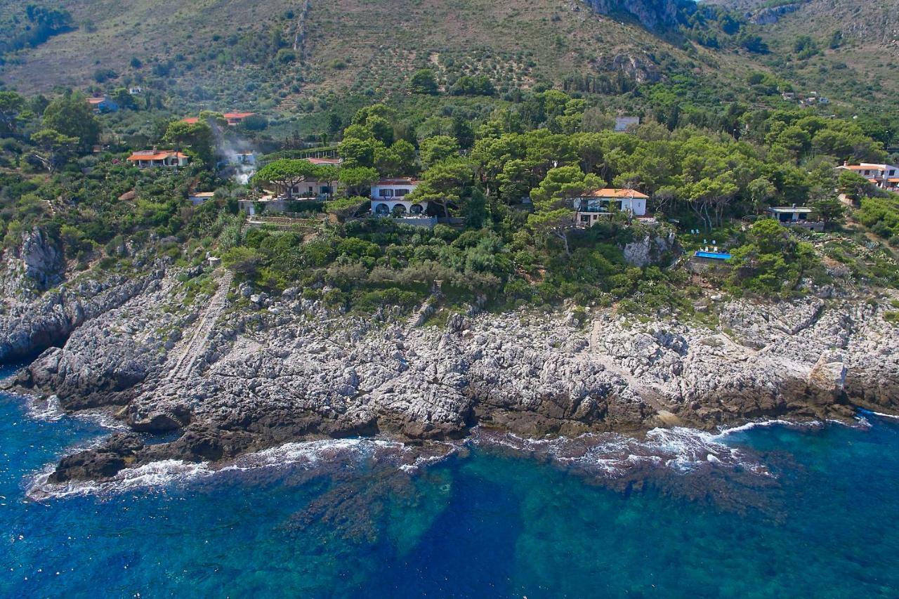 Villa Majus Porticello Bagian luar foto